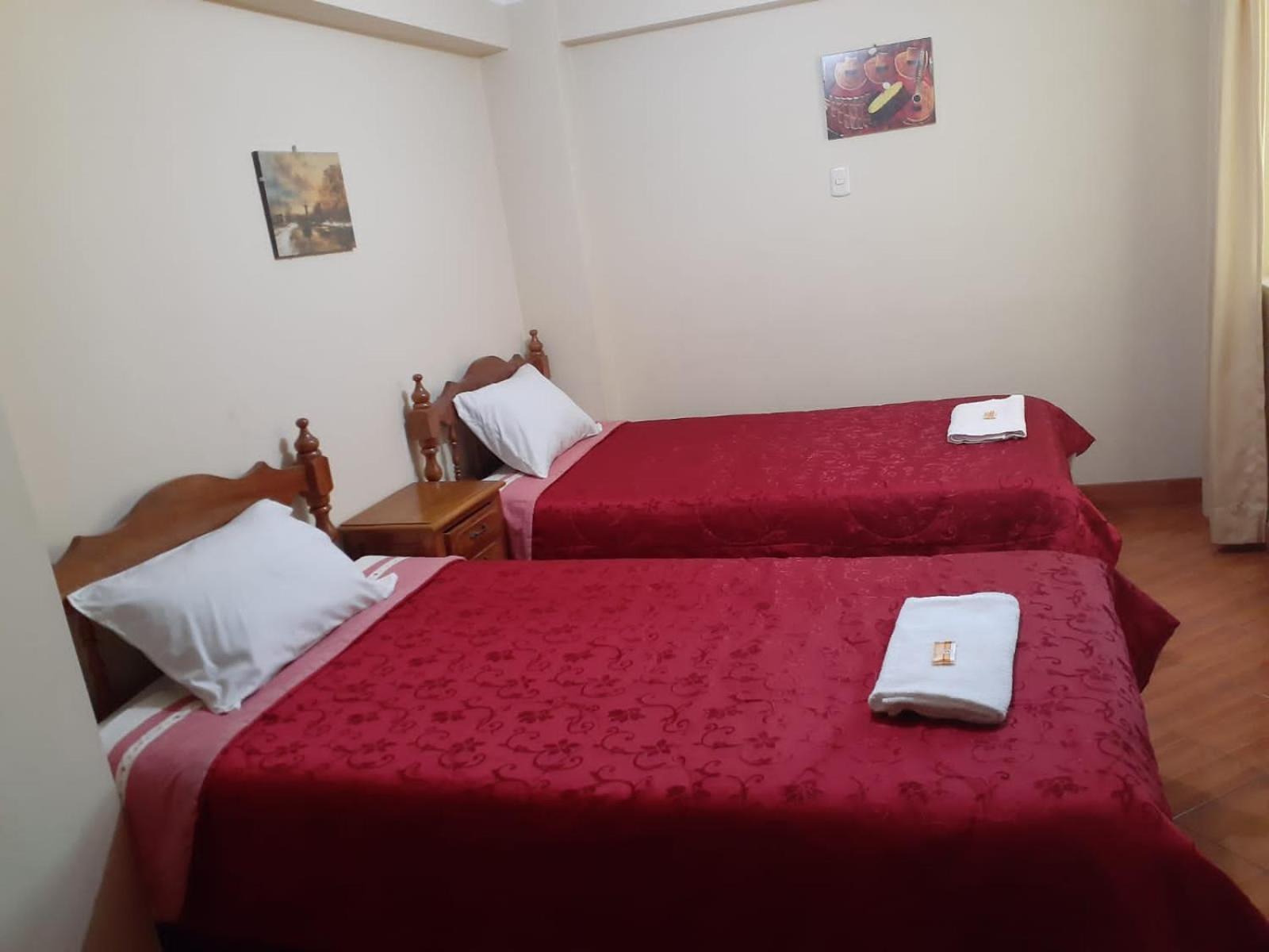 Lhotse Hostel B&B Huaraz  Cameră foto