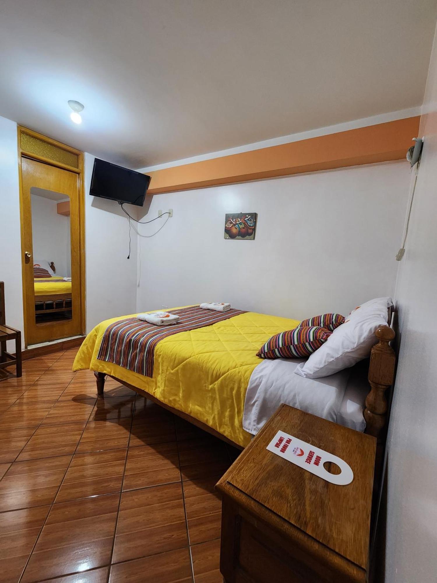 Lhotse Hostel B&B Huaraz  Exterior foto