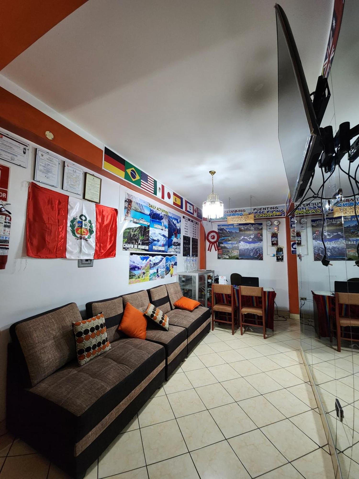 Lhotse Hostel B&B Huaraz  Exterior foto